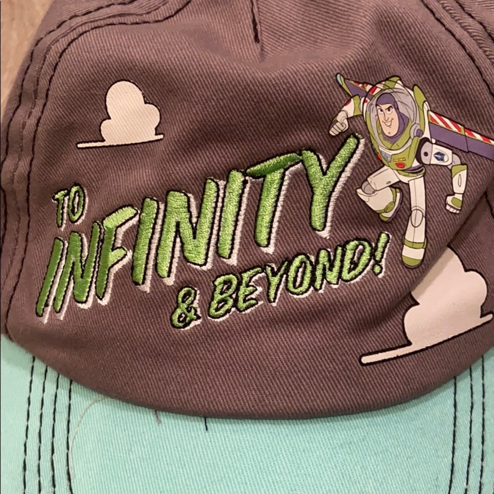NWOT Disney Kids Buzz Lightyear Hat - Picture 2 of 4